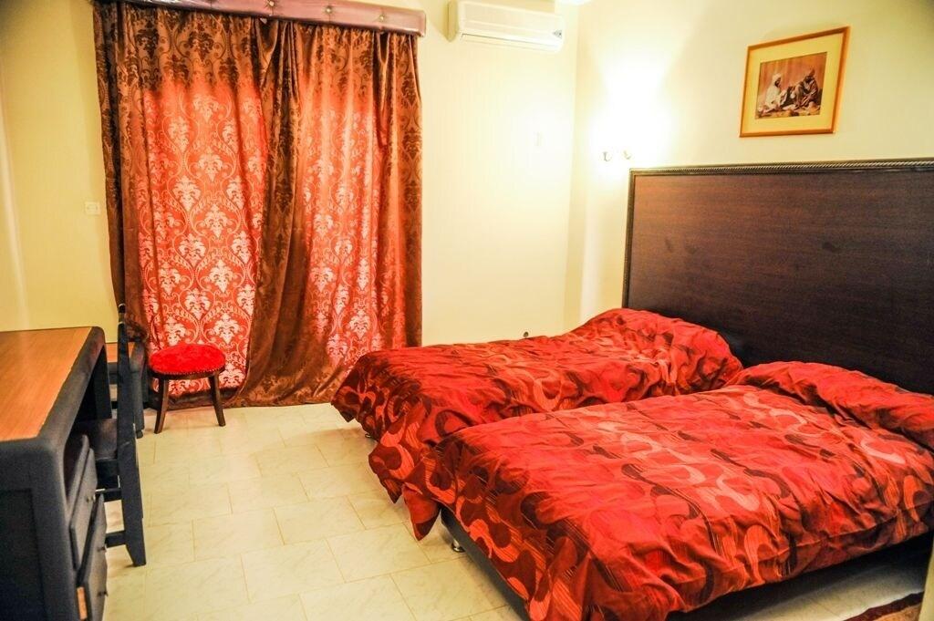 Hotel Bougafer Tinghir Bagian luar foto
