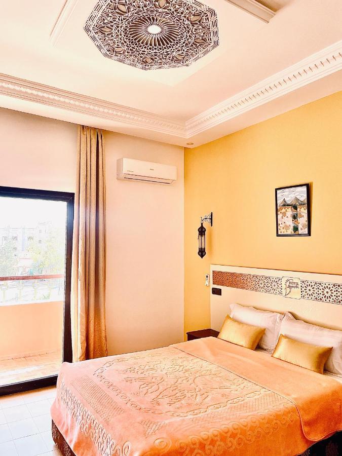 Hotel Bougafer Tinghir Bagian luar foto