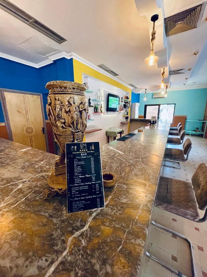 Hotel Bougafer Tinghir Bagian luar foto