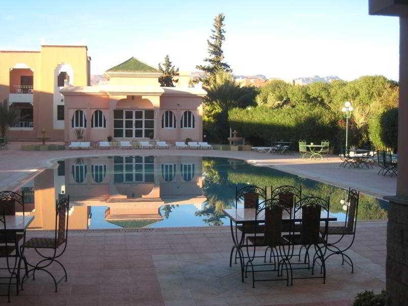 Hotel Bougafer Tinghir Bagian luar foto