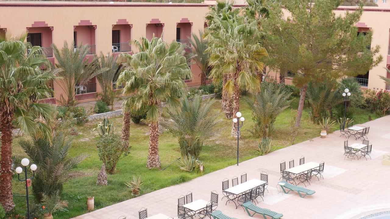 Hotel Bougafer Tinghir Bagian luar foto